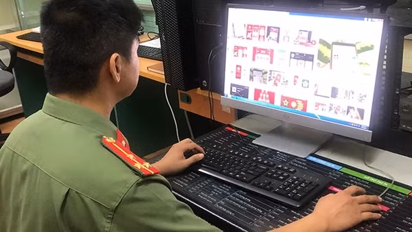 Lừa đảo chiếm đoạt tài sản qua cài đặt ứng dụng VneID giả mạo