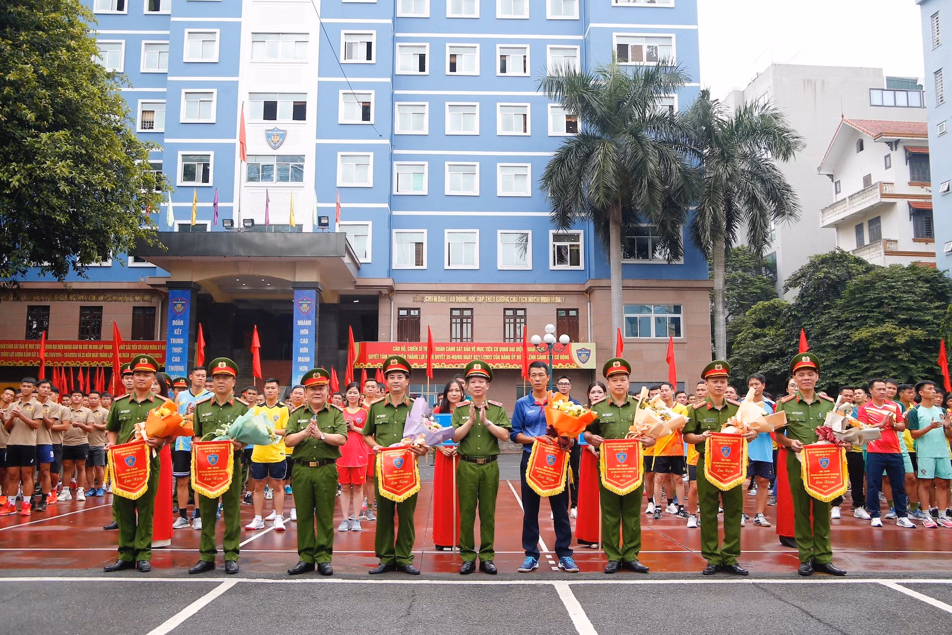 Khai mạc hội thao Cụm thi đua số 5, Bộ Tư lệnh CSCĐ -0