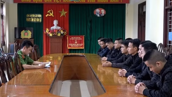 Bắt 11 đối tượng cho vay lãi nặng, số tiền giao dịch 10 tỷ đồng