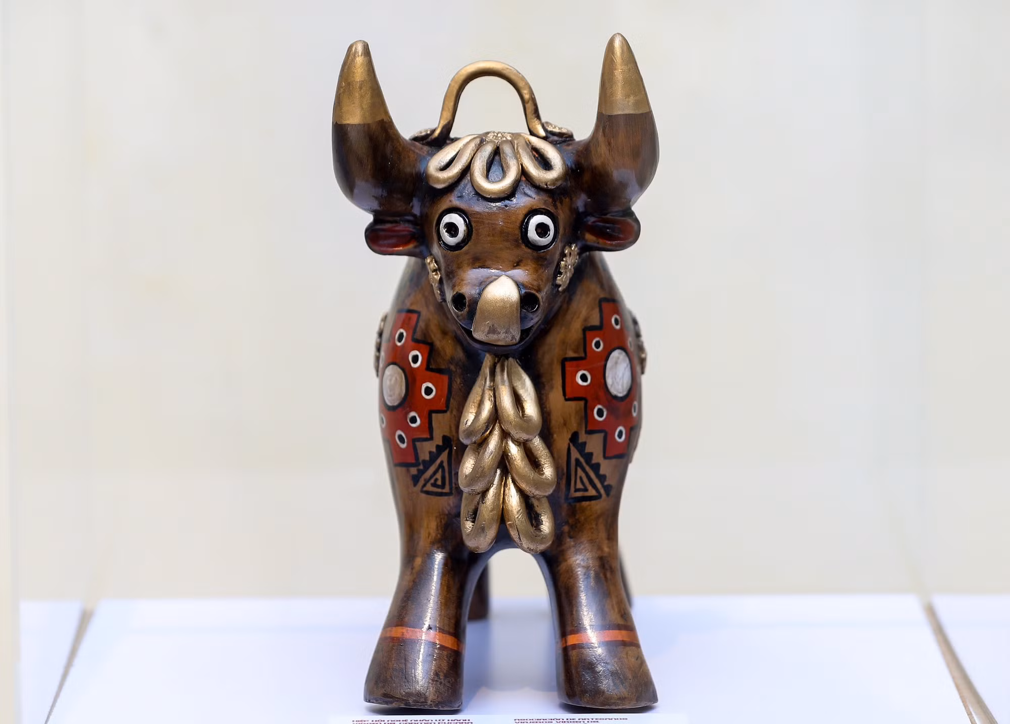 Triển lãm tượng gốm thủ công Peru: 