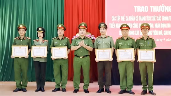 Sơ kết mô hình “Tổ tuần tra phòng, chống tội phạm và bảo vệ nông sản”