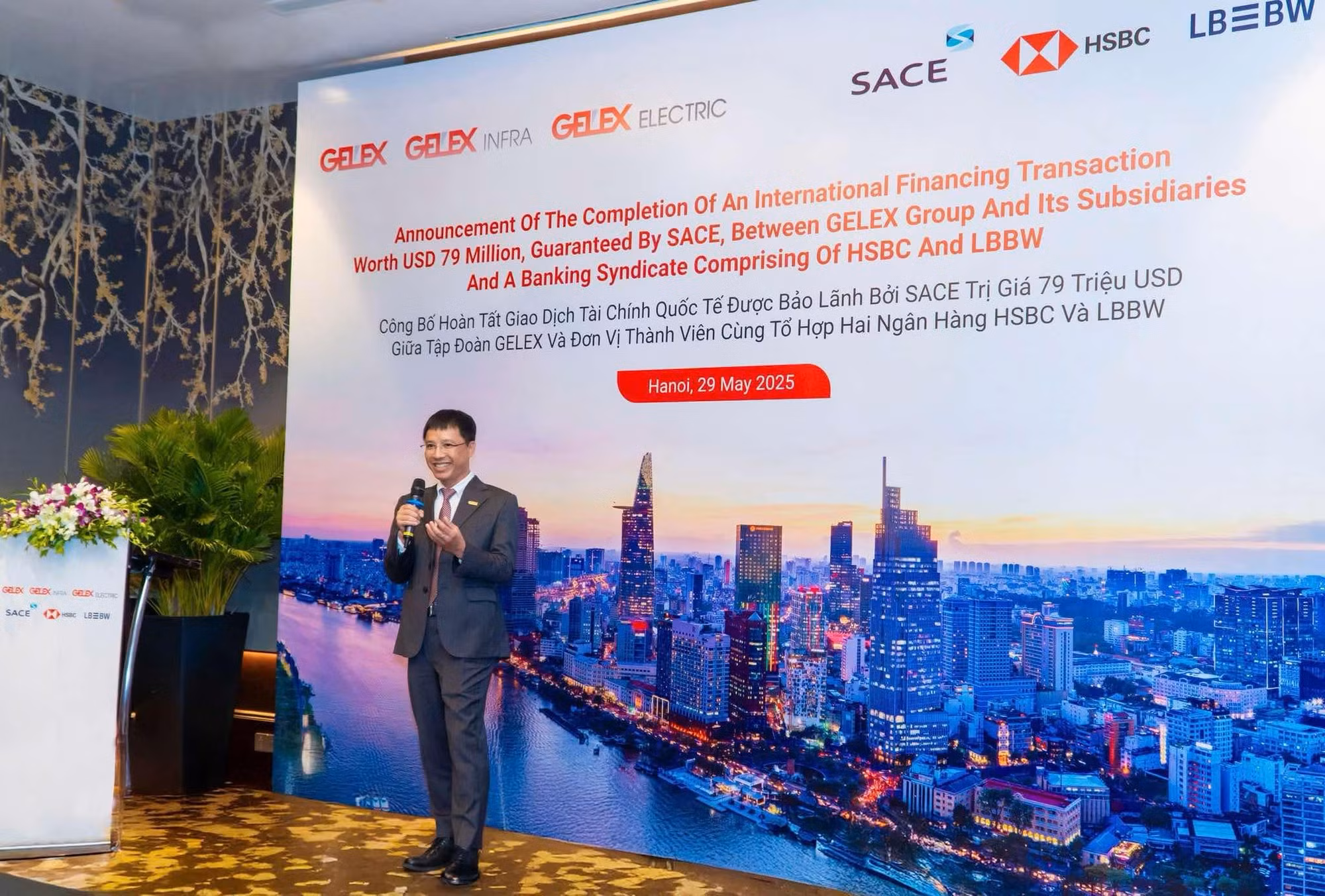 HSBC thu xếp thành công giao dịch bảo lãnh khoản vay không ràng buộc 79 triệu USD cho GELEX -0