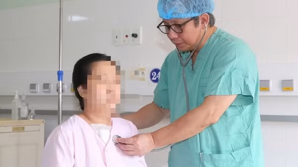 Hồi sinh cuộc đời nữ bệnh nhân từng bị ngưng tim trên bàn mổ