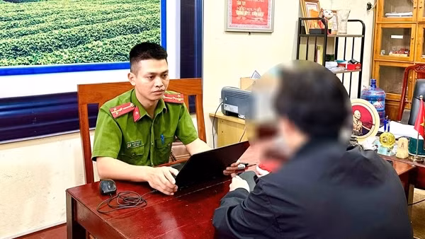 Giả danh Công an ép nam sinh dàn cảnh bị bắt cóc đòi tiền chuộc