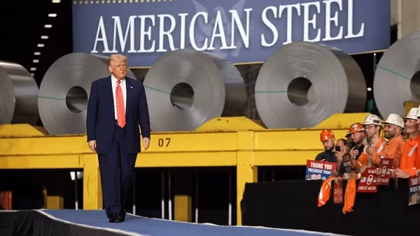 Ông Trump tăng gấp đôi thuế với thép nhập khẩu