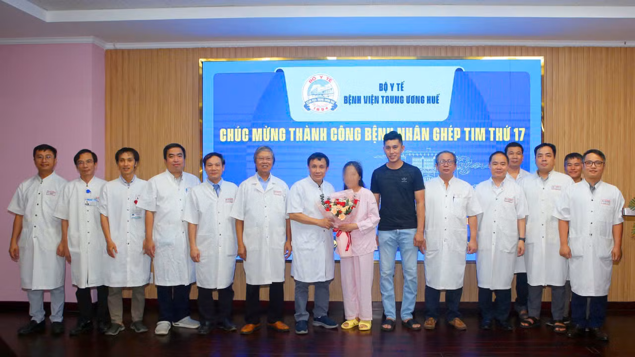 Hồi sinh cuộc đời mới cho nữ bệnh nhân từng bị trì hoãn nhiều lần ghép tim -0
