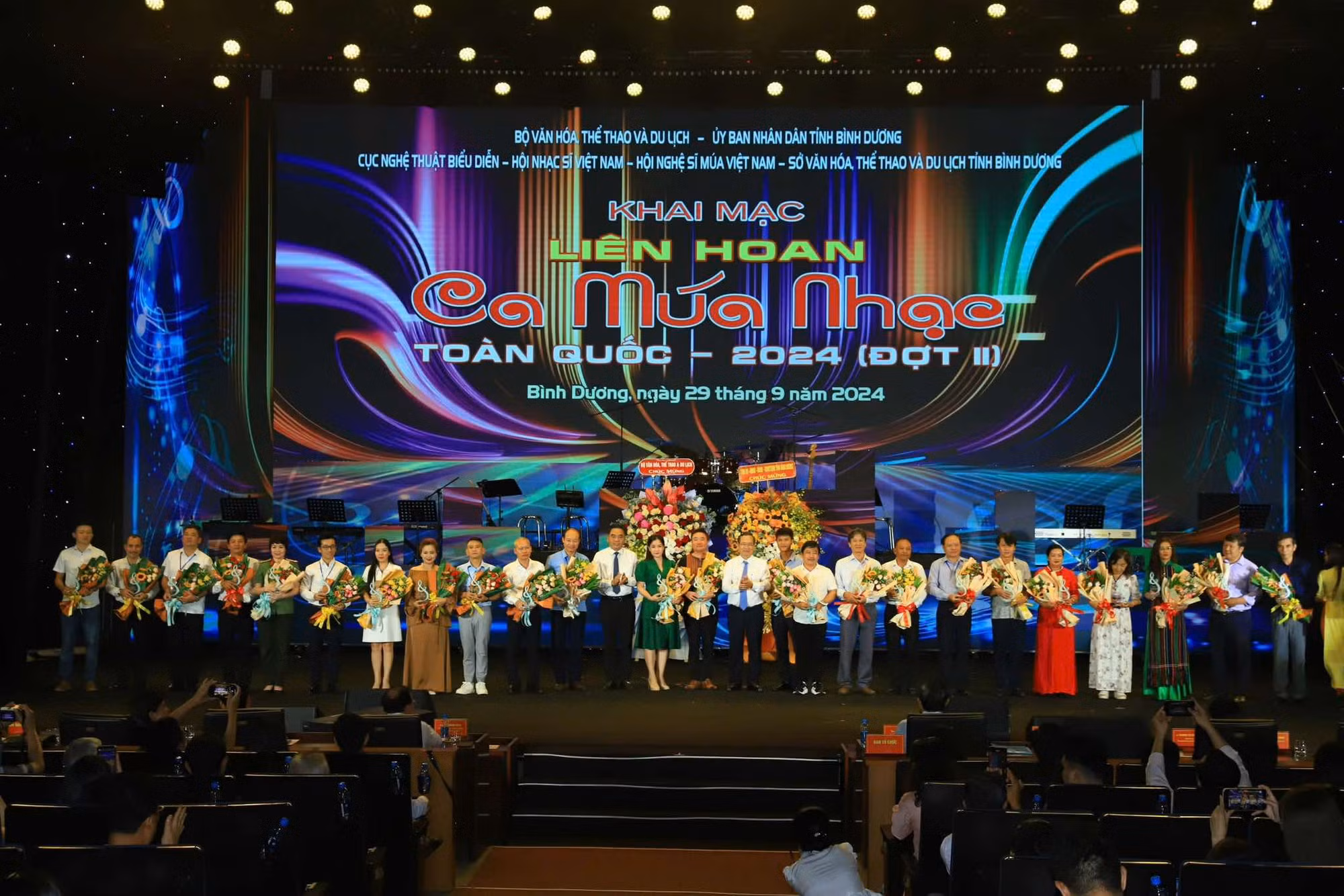 “Mệnh lệnh trái tim” của Nhà hát Ca múa nhạc CAND dự Liên hoan Ca múa nhạc toàn quốc - 2024 -0
