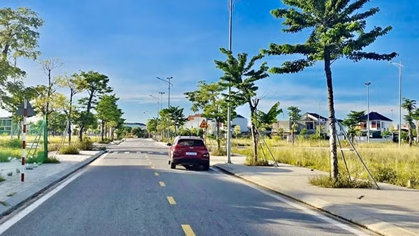 Kỳ I: Lại nhốn nháo sốt đất nền khi nhập tỉnh