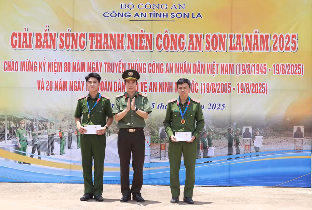 sung 3.jpg -1