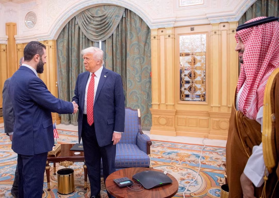 Mỹ chính thức xoá hàng loạt trừng phạt với Syria -0