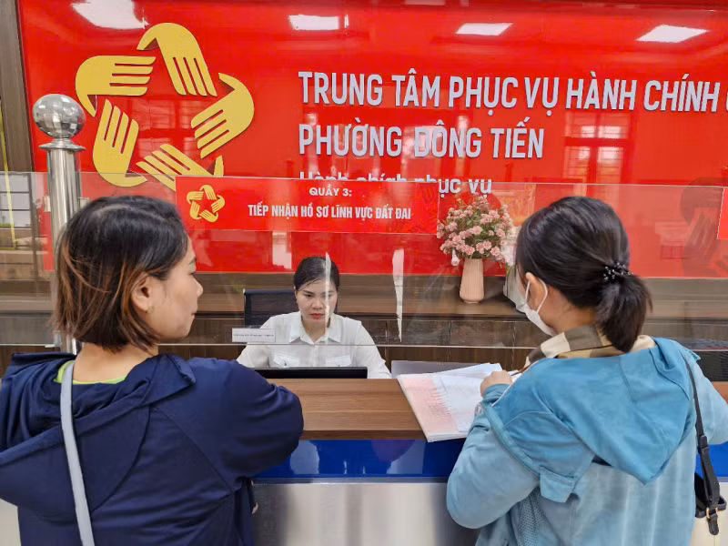 Thủ tục hành chính tại Trung tâm hành chính công các phường, xã đảm bảo thuận tiện, thông suốt -0