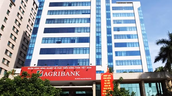 Agribank được vinh danh “Ngân hàng cung cấp dịch vụ ngoại tệ tốt nhất Việt Nam năm 2025”