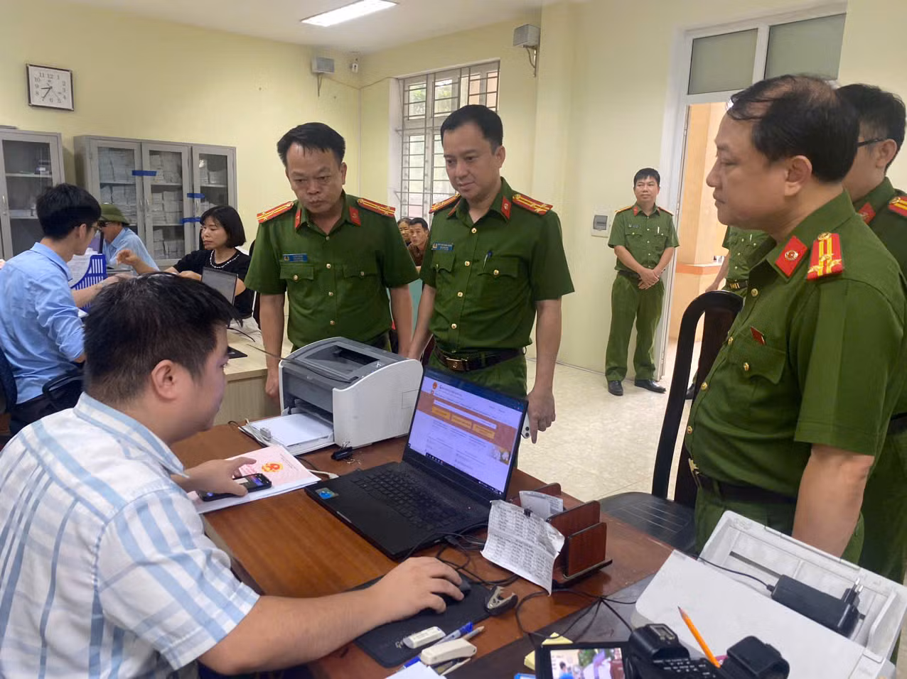Không để ngắt quảng, không để gián đoạn khi thực hiện chính quyền địa phương 2 cấp -0