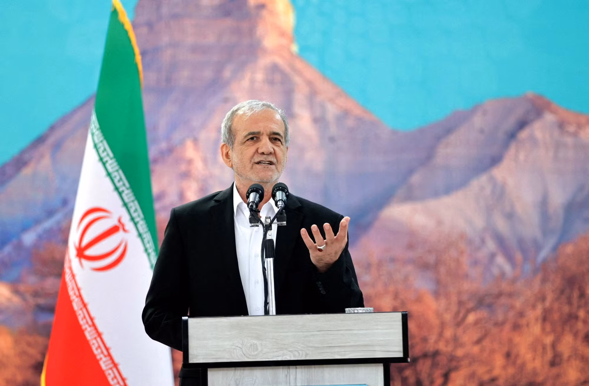 Tổng thống Iran nói sẵn sàng đối thoại với Mỹ -0