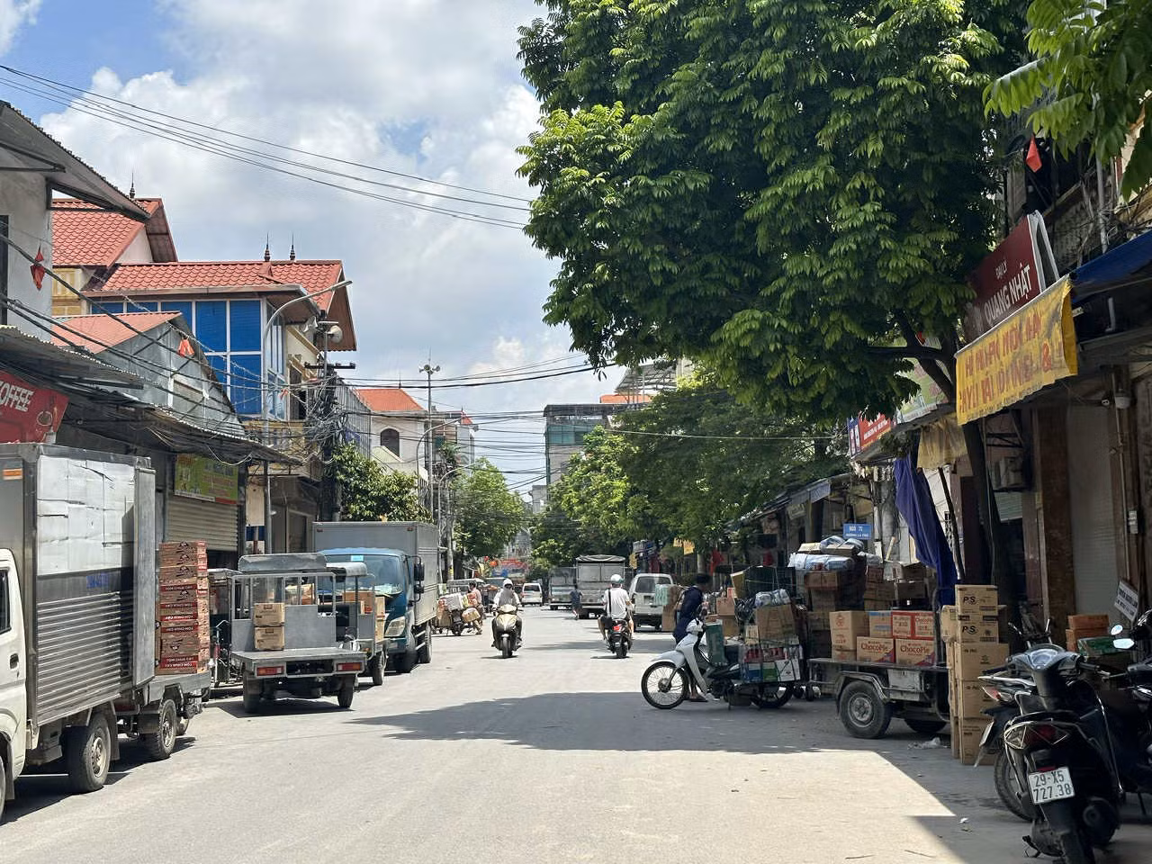 Bài 1: Cảnh đìu hiu ở những “thủ phủ” kinh doanh, mua sắm -0