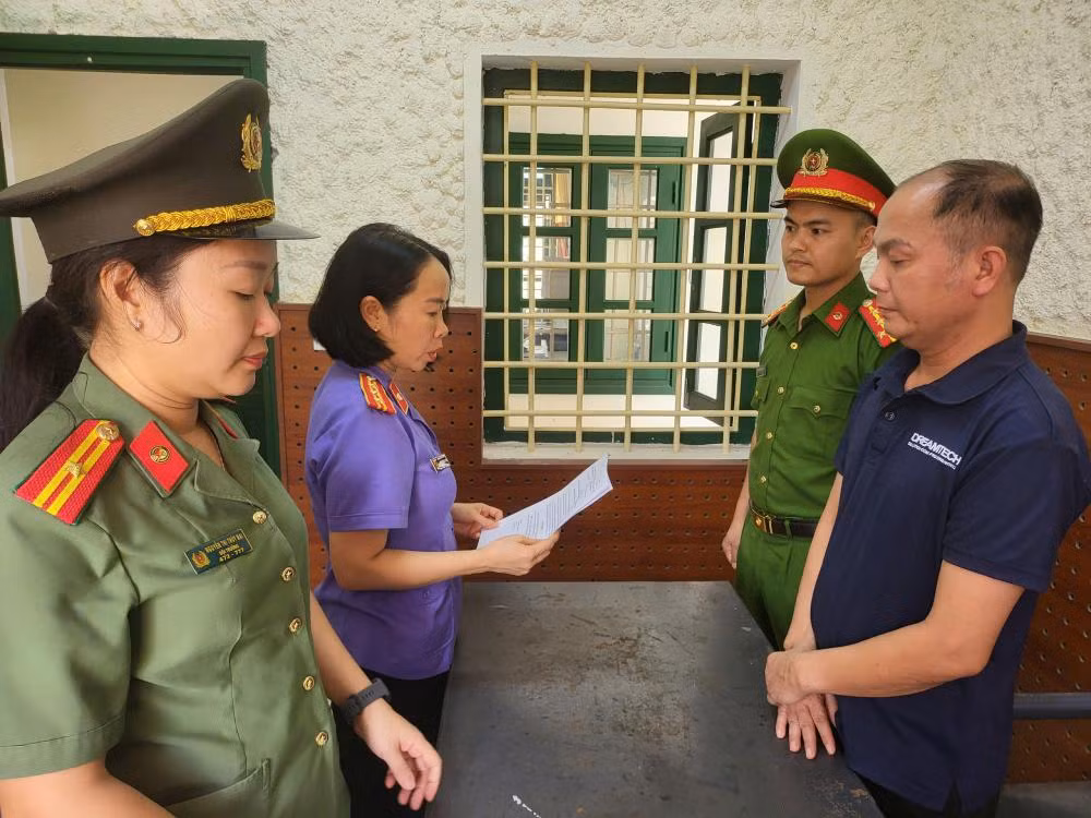 Lừa đảo tiền tỷ, thêm một Trưởng Văn phòng đại diện Tạp chí tại Bắc Trung bộ bị khởi tố -0