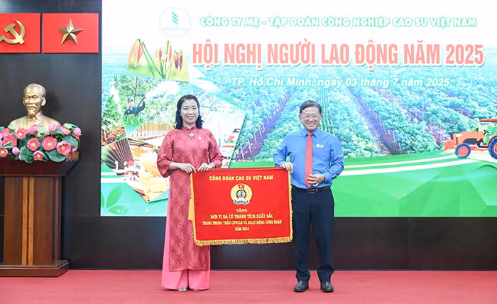 VRG đẩy mạnh phát triển toàn diện -0