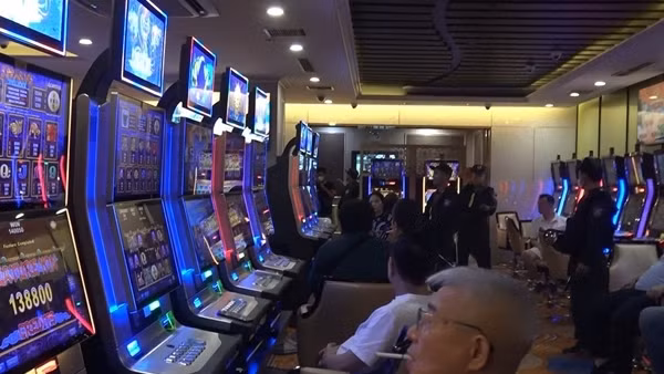 Các đối tượng người nước ngoài đã điều hành đường dây đánh bạc tại King club&nbsp;như thế nào?
