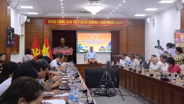 Hợp lực, chọn điểm, bứt tốc để du lịch Việt Nam thành điểm đến hàng đầu châu Á