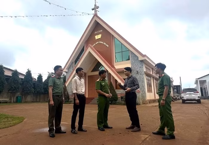 Công an Lâm Đồng: Bám sát cơ sở, lắng nghe nhân dân là nhiệm vụ xuyên suốt -0