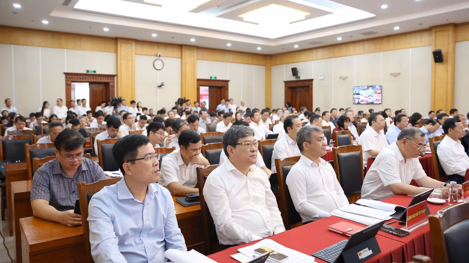Chuyển đổi số là hệ thần kinh Trung ương, cầu nối sống còn giữa tỉnh và xã -1
