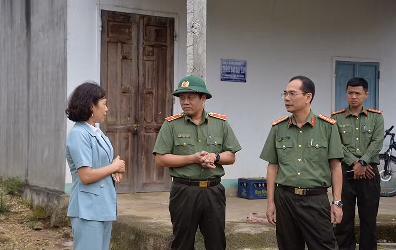 Kiểm tra tiến độ xóa nhà tạm, nhà dột nát trên địa bàn tỉnh Gia Lai -0