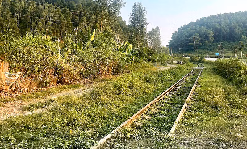 duong-sat.jpg -0