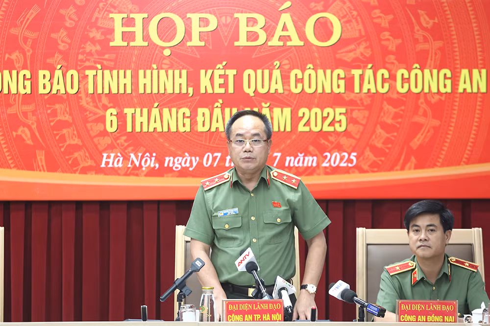 Bắt kế toán và nhiều đối tượng trong đường dây lừa đảo của Mr Pips -0