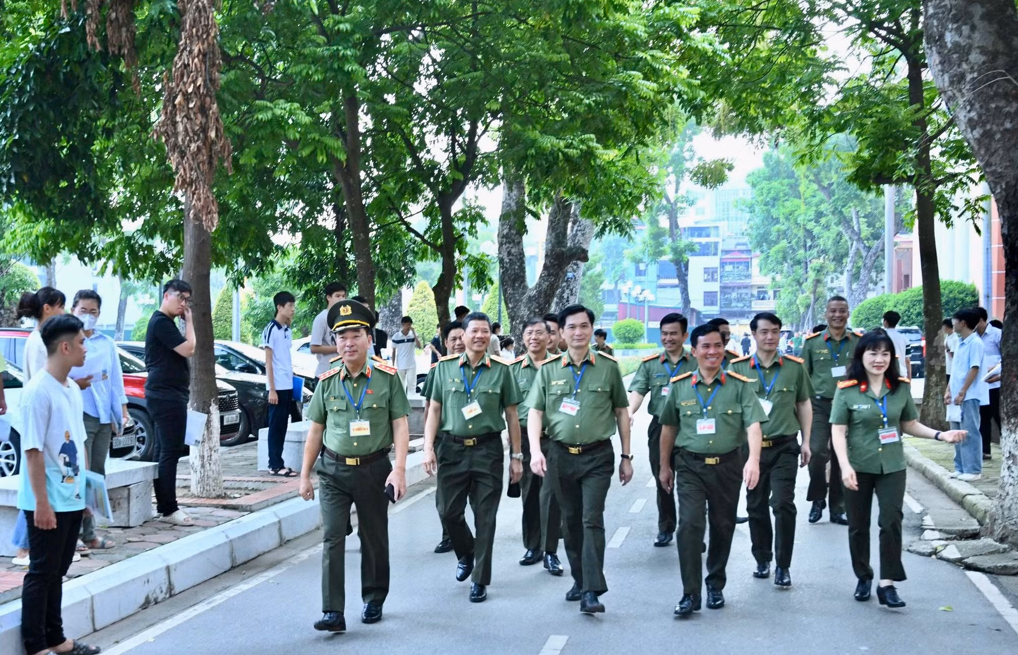 Thứ trưởng Trần Quốc Tỏ kiểm tra công tác tổ chức Kỳ thi đánh giá của Bộ Công an năm 2025 -0