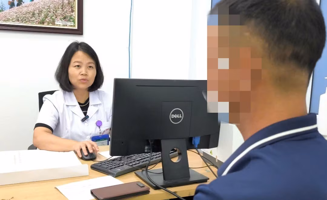 Nhiều người có chỉ định ghép gan khi phát hiện viêm gan B muộn -0
