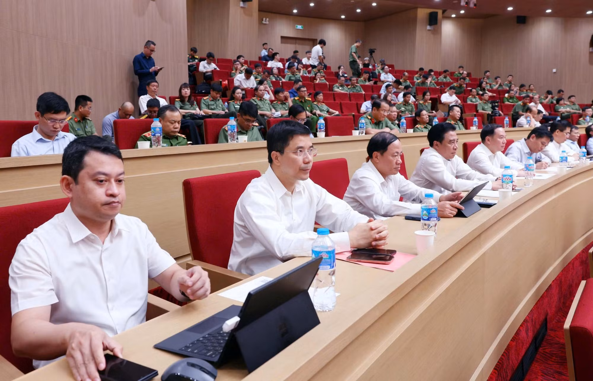 Phòng ngừa chủ động, bền vững; ứng phó kịp thời và hiệu quả các đe doạ an ninh phi truyền thống -0