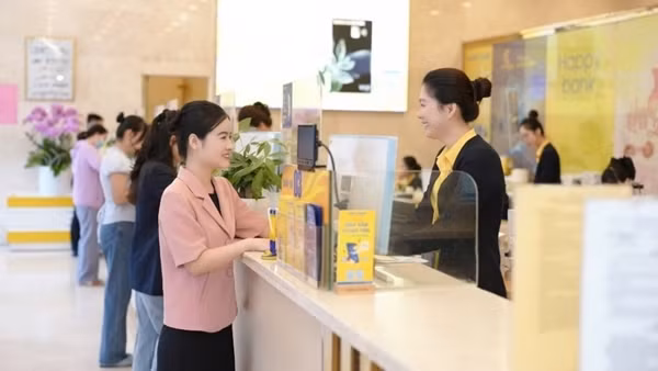 FiinRatings lần đầu xếp hạng tín nhiệm dài hạn Nam A Bank ở mức “A-”&nbsp;với Triển vọng&nbsp;“Ổn định”