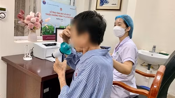 Thuốc lá – thủ phạm gây bệnh phổi tắc nghẽn mãn tính
