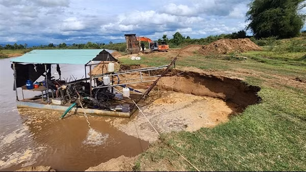UBND tỉnh Gia Lai vào cuộc vụ mỏ cát chưa đủ thủ tục vẫn hoạt động