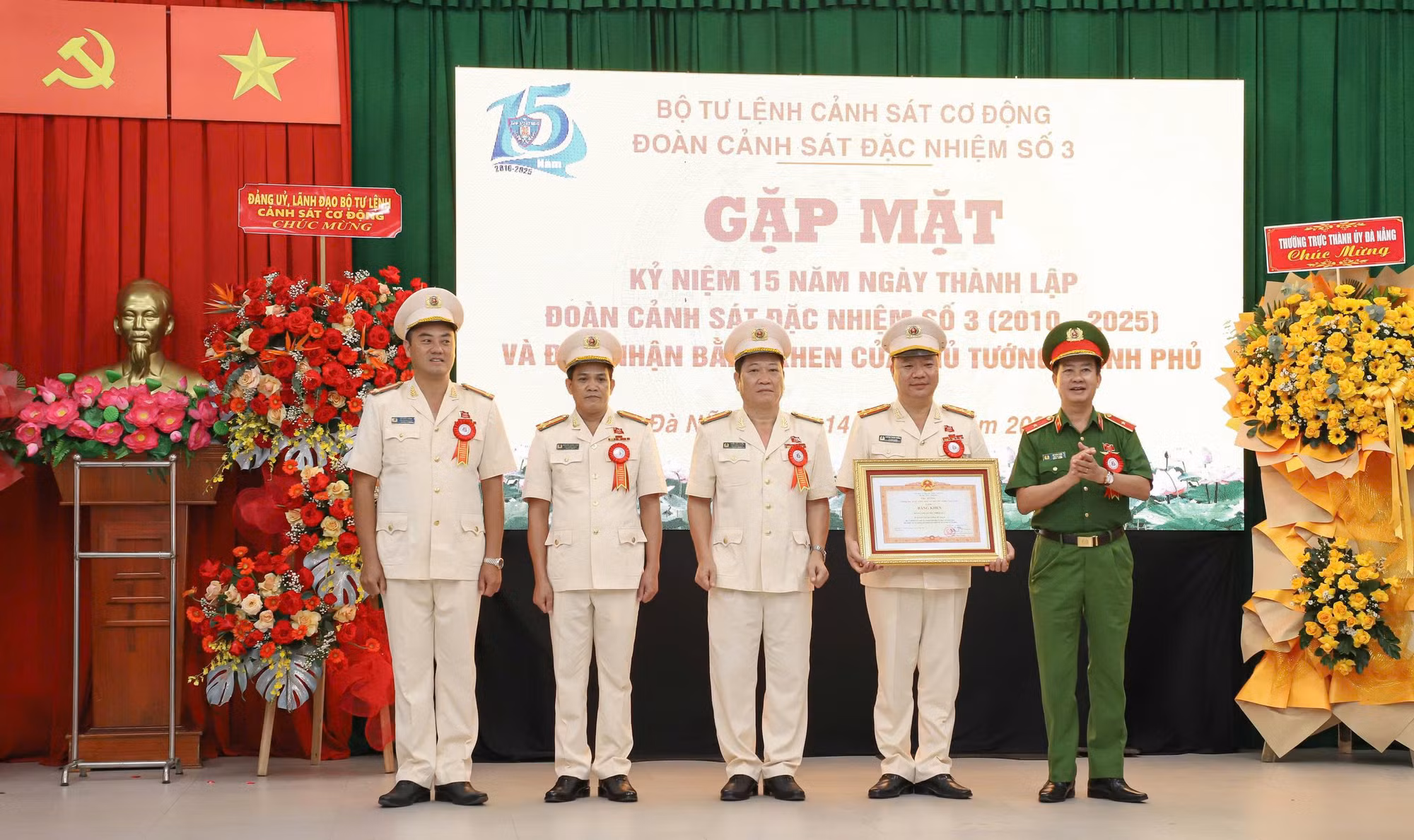 Đoàn Cảnh sát đặc nhiệm số 3: Vững vàng nơi tuyến lửa, tỏa sáng truyền thống anh hùng -0