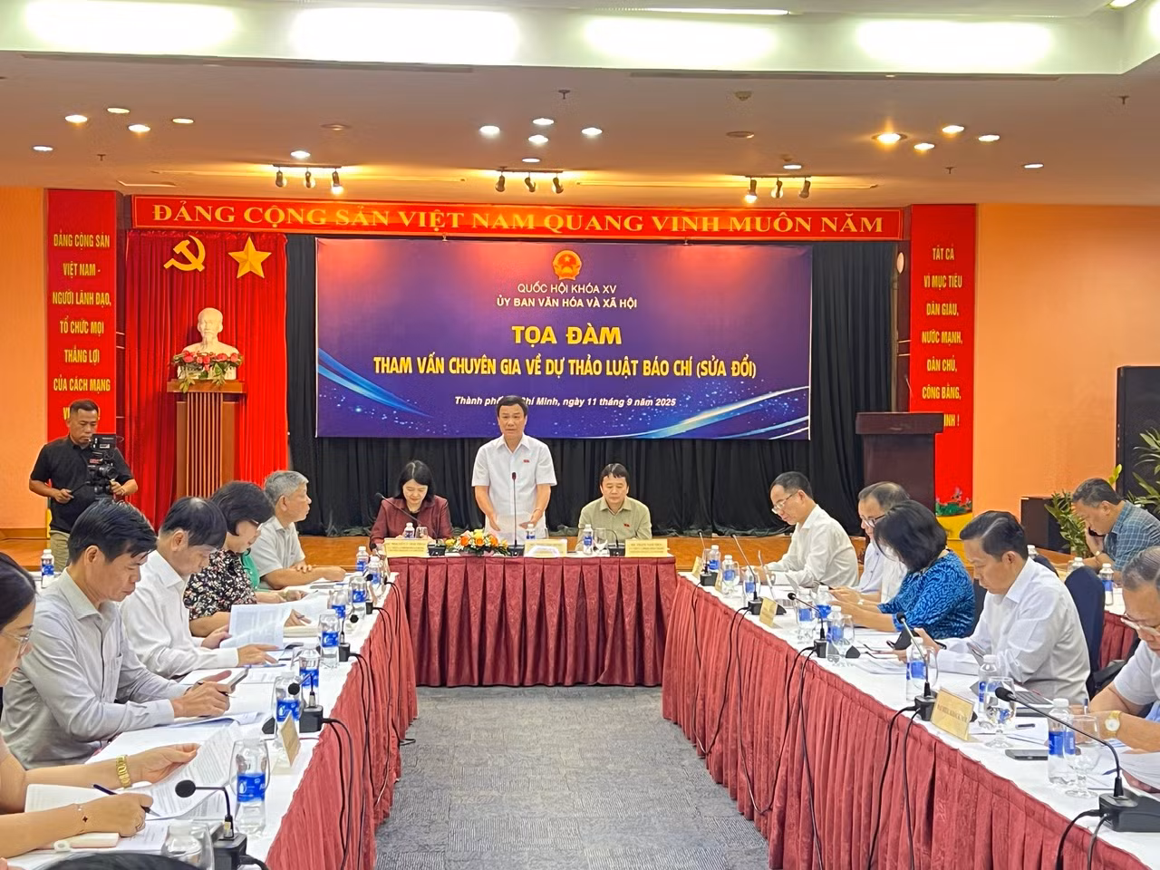 Tọa đàm tham vấn chuyên gia về Dự thảo Luật Báo chí (sửa đổi) -0