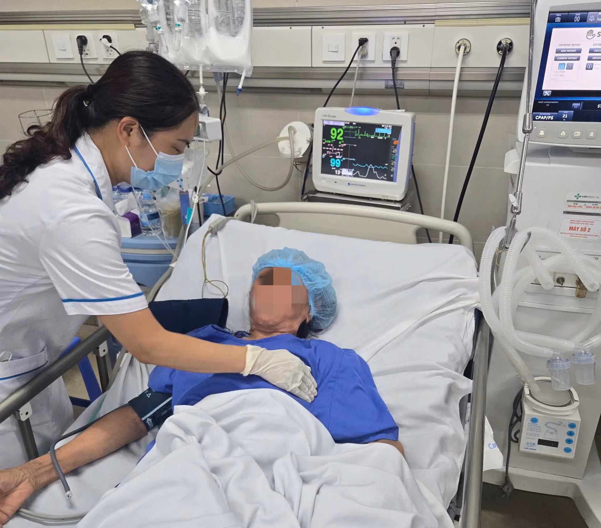 Cứu sống bà cụ uống nhầm thuốc cai nghiện của cháu -0