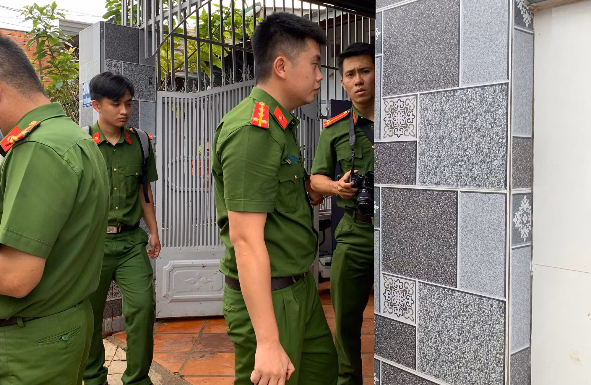 Đã bắt được nghi can sát hại 4 người trong một gia đình ở Đắk Lắk -0