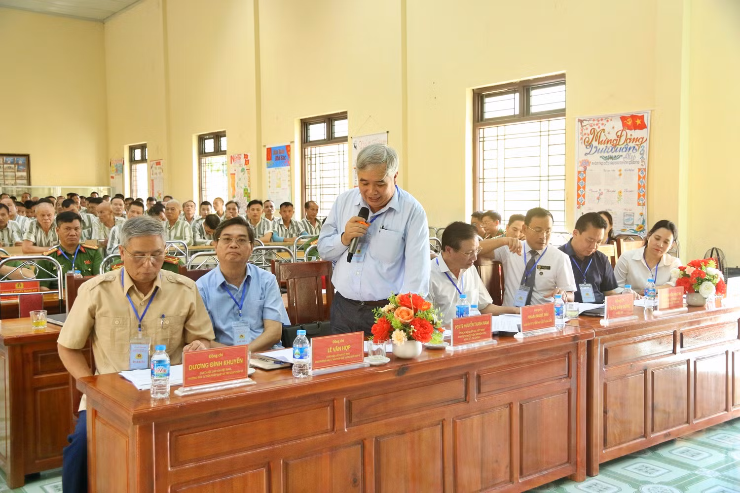 Tuyên truyền, tư vấn pháp luật cho các phạm nhân tại Trại giam Vĩnh Quang -0