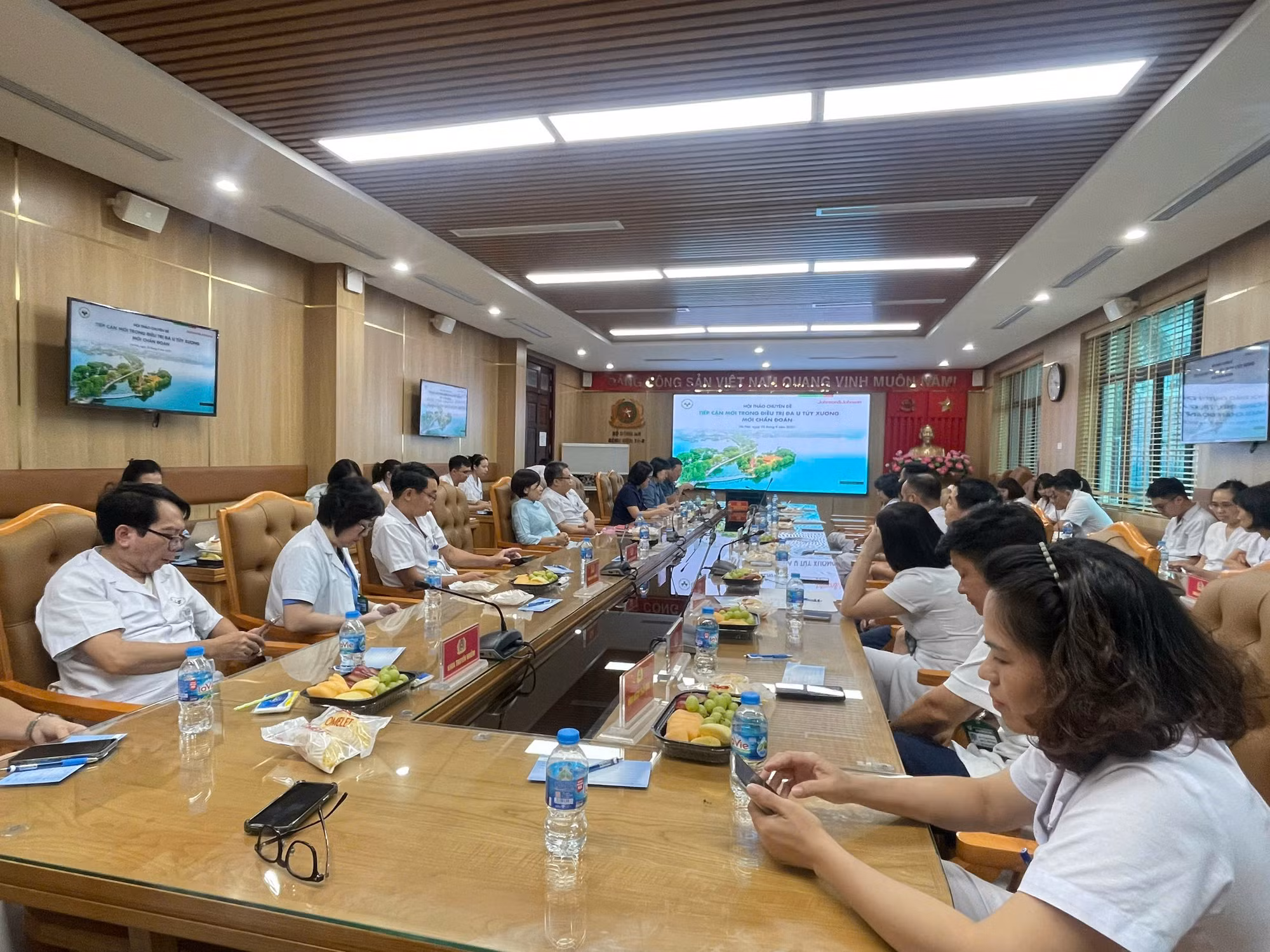 Bệnh viện 19-8 cập nhật nhiều phác đồ mới, mang lại hy vọng sống cho bệnh nhân đa u tủy xương -0