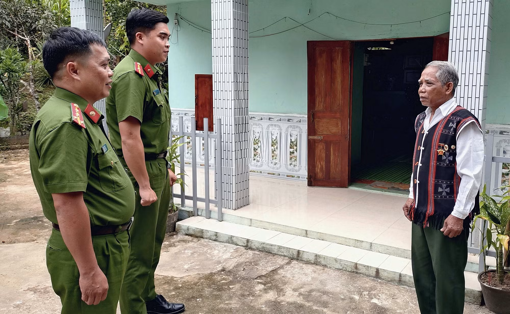 gia lang nhai 3-ngoc thi.jpg -0