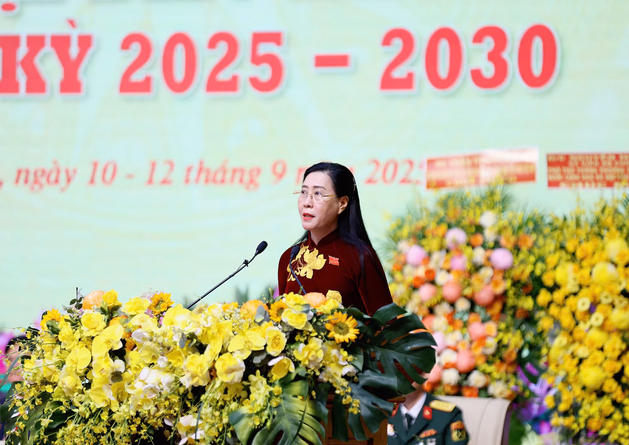 Khai mạc Đại hội đại biểu Đảng bộ tỉnh Quảng Ngãi lần thứ I -0