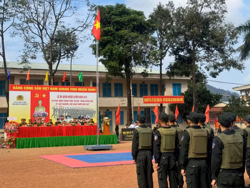 Đoàn Cảnh sát đặc nhiệm số 3: Vững vàng nơi tuyến lửa, tỏa sáng truyền thống anh hùng -0