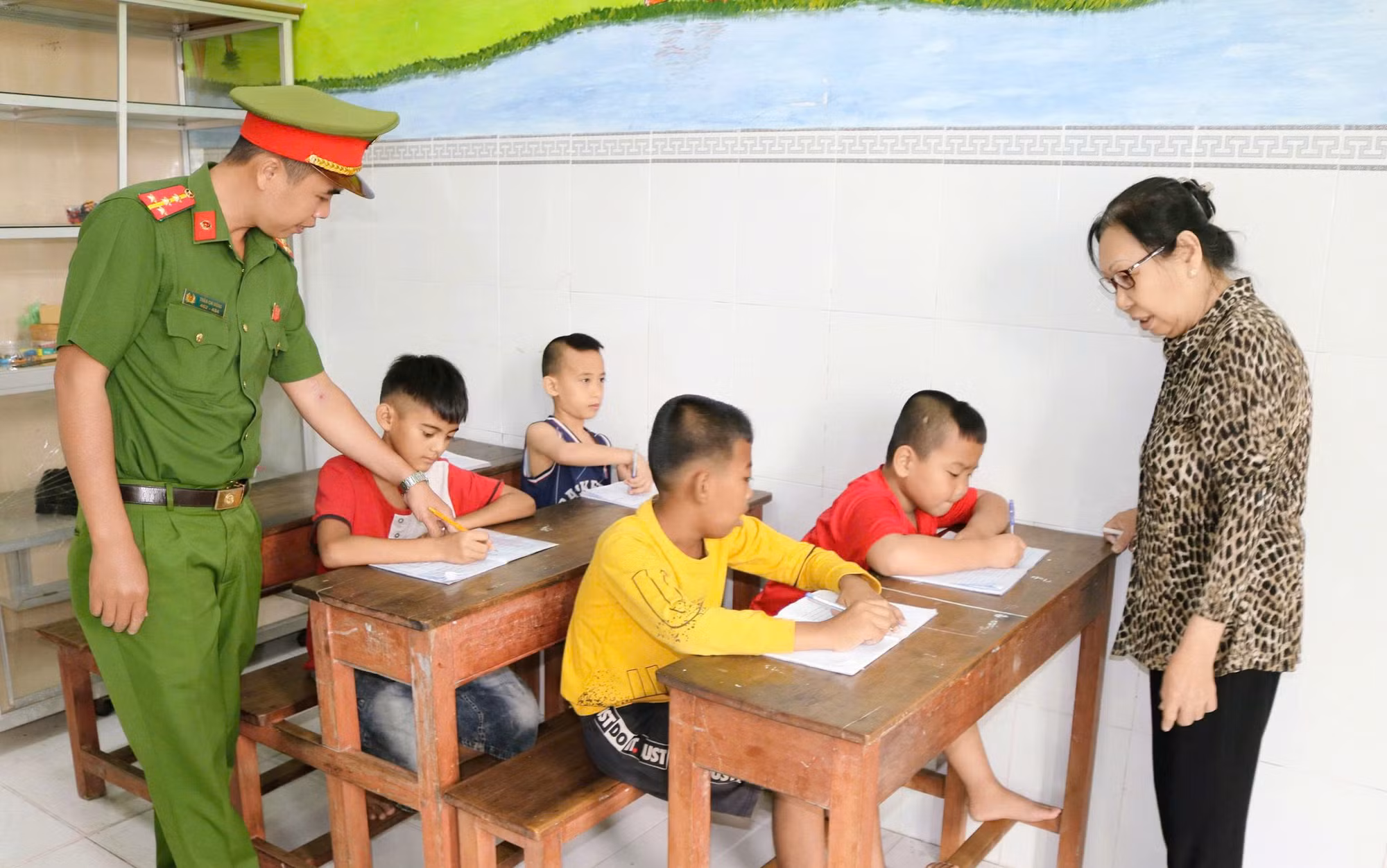 Lan tỏa giá trị nhân văn từ mô hình “Trái tim nhỏ” -0