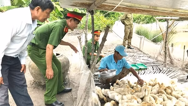 Giúp đỡ người hoàn lương tái hòa nhập cộng đồng