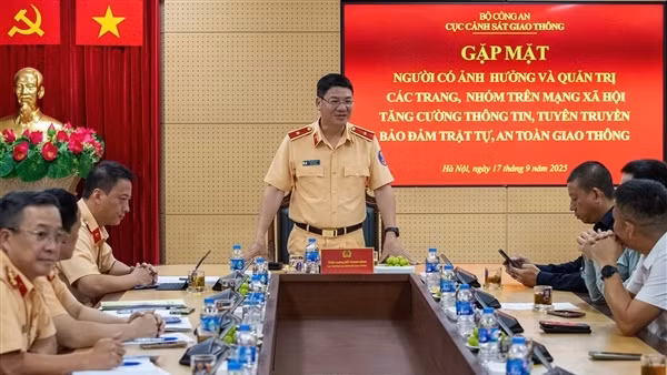 Cục trưởng Cục CSGT: Sẽ hạn chế CSGT ra đường, áp dụng AI trong kiểm soát giao thông