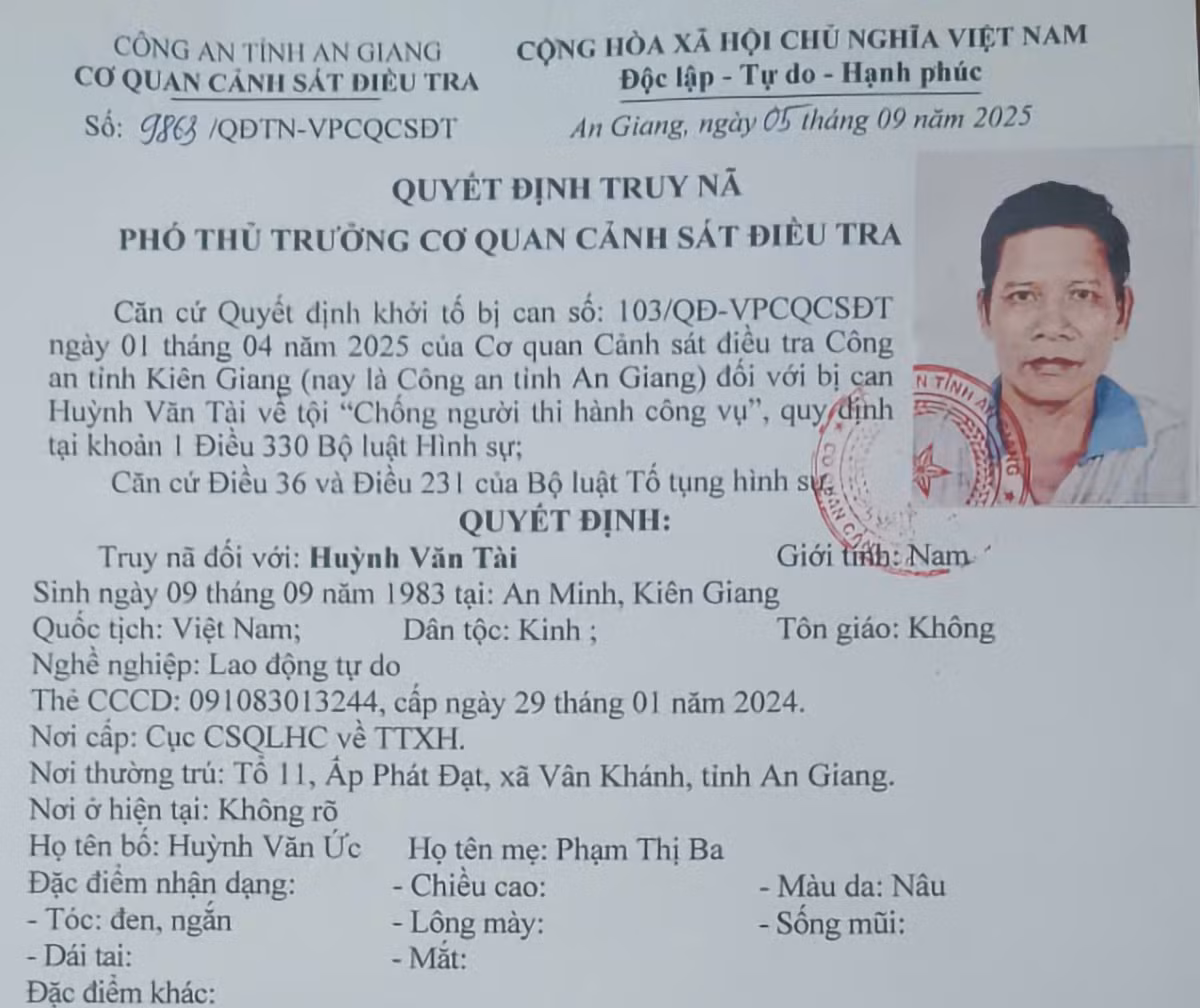 Truy nã đối tượng chống người thi hành công vụ trên biển -0