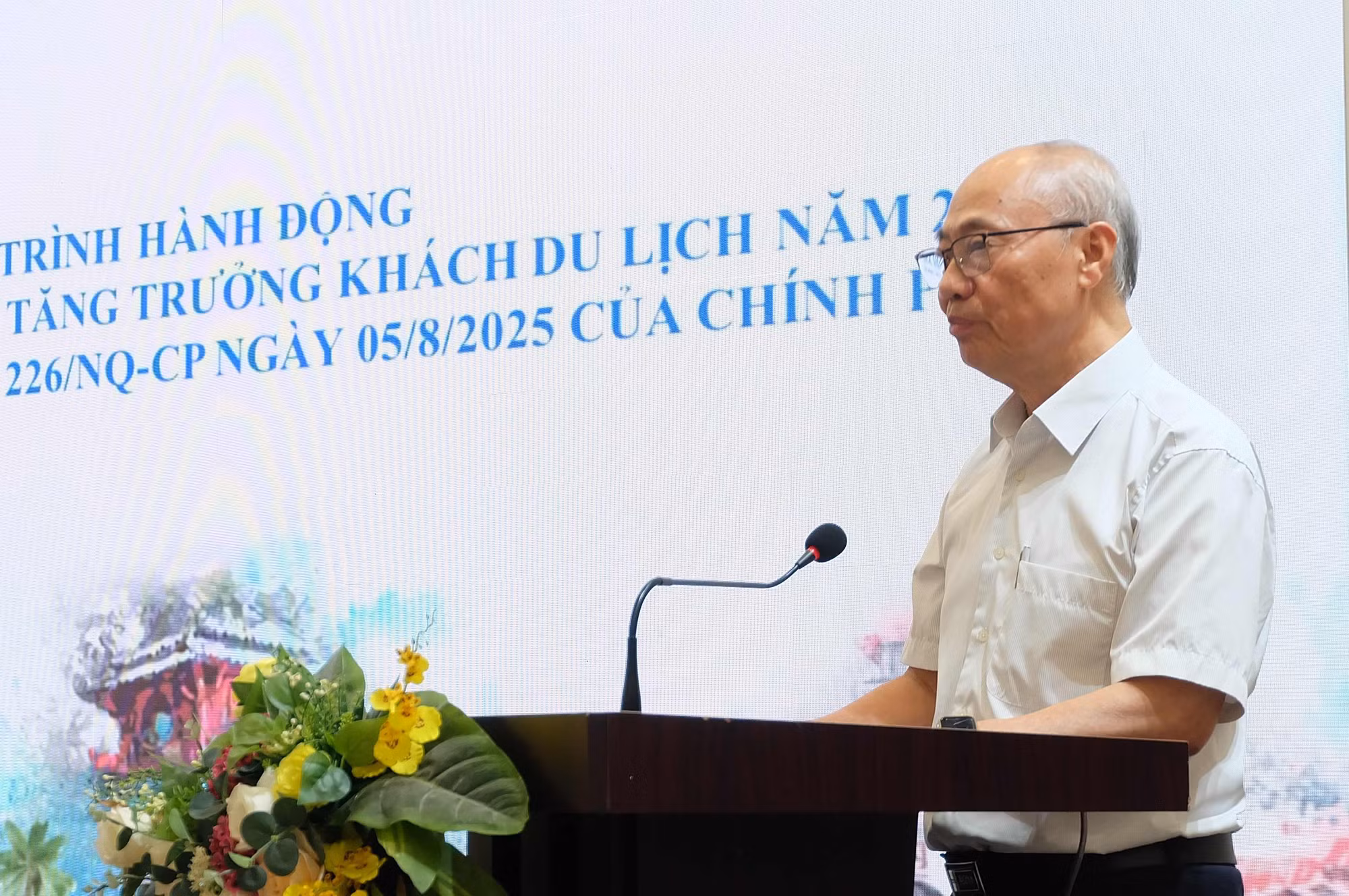 Phải quyết liệt hành động, du lịch mới có thể đón 25 triệu khách quốc tế, 150 triệu khách nội địa -0