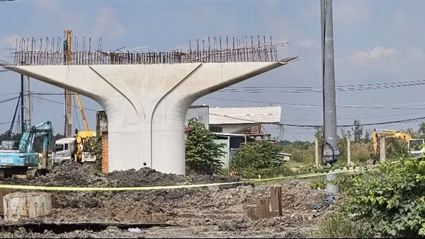 Kiểm tra các công ty trúng thầu sau vụ sập cần cẩu ở Dự án đường Vành đai 3