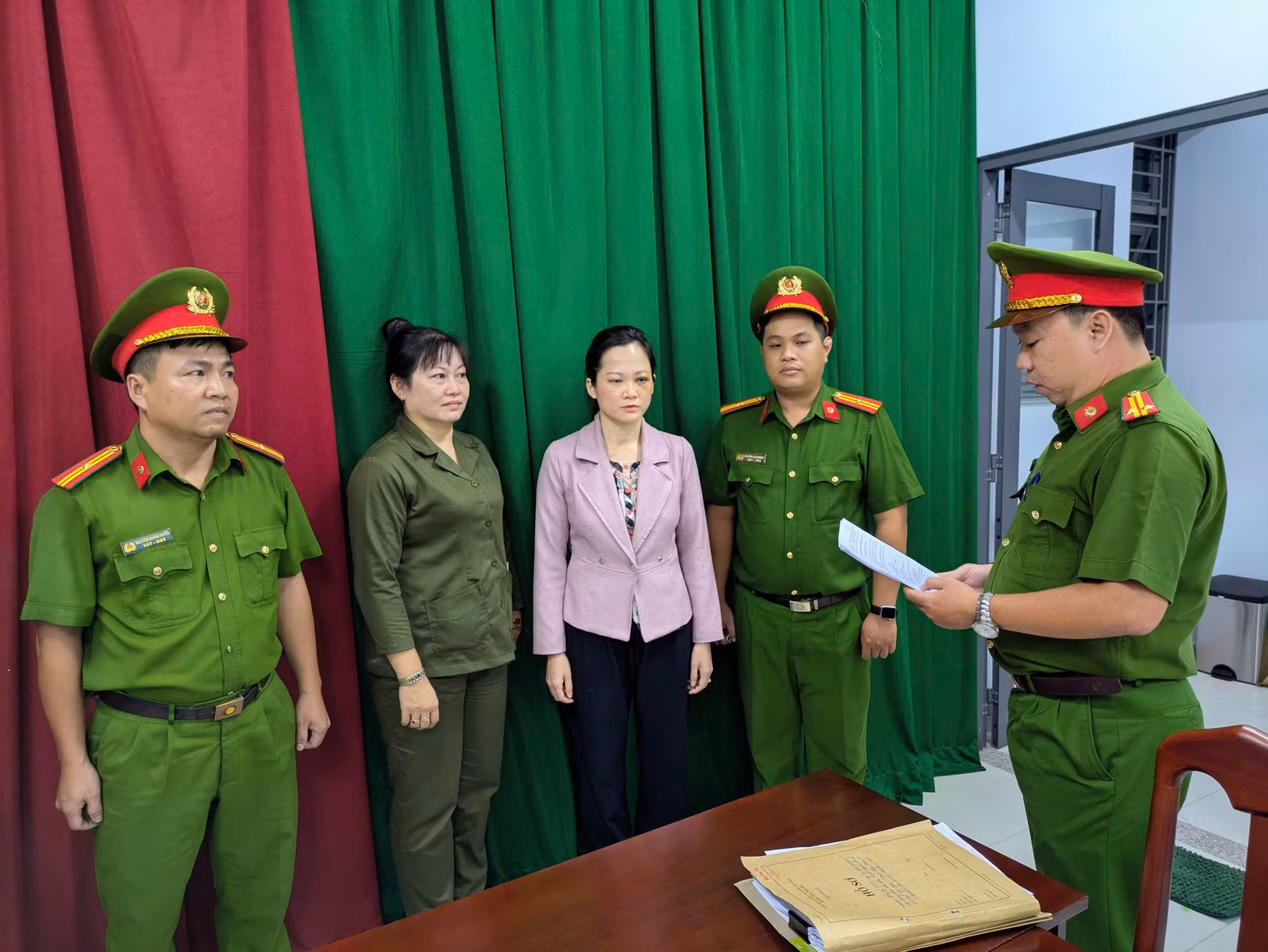 Chủ cơ sở nha khoa Tuyết Chinh bị tạm giữ hình sự vì hành hung khách hàng -0